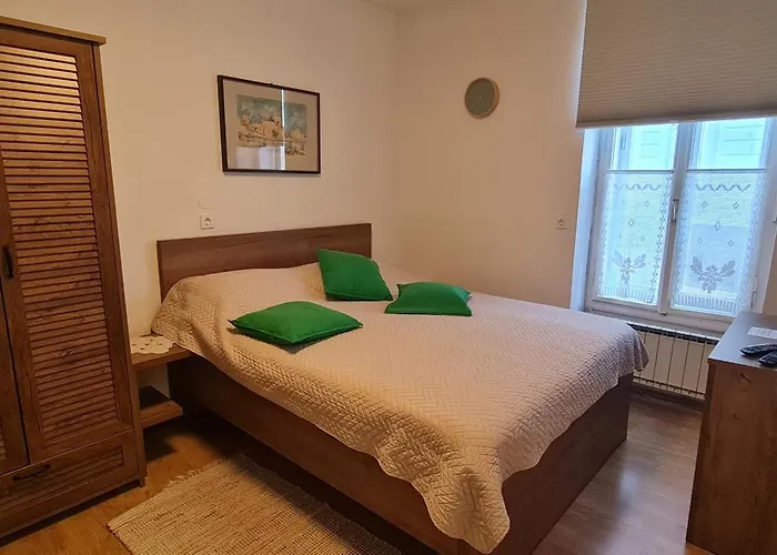 Daire Apartma Domenika